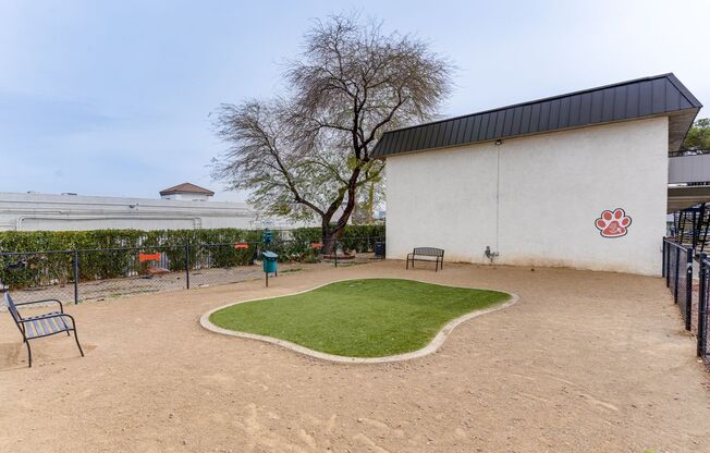 2 beds, 1 bath, 720 sqft, $1,191.5, Unit F-55