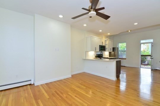 2 beds, 2 baths, 1,000 sqft, $2,500, Unit 2