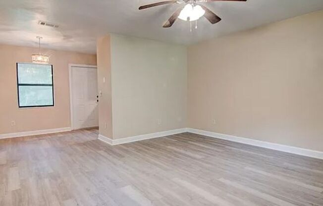 2 beds, 1 bath, $1,850