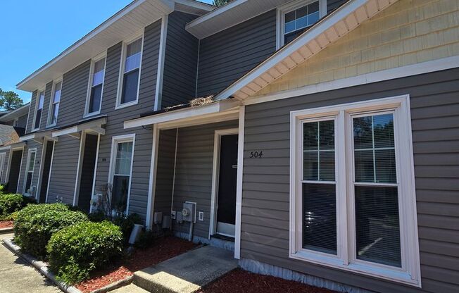 504 Mill Cove Court - Waters Edge Townhomes ~ SUMMER SPECIAL ~ UP TO $1000 off 1st Months Rent