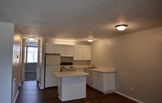 1 bed, 1 bath, 700 sqft, $1,250, Unit 6