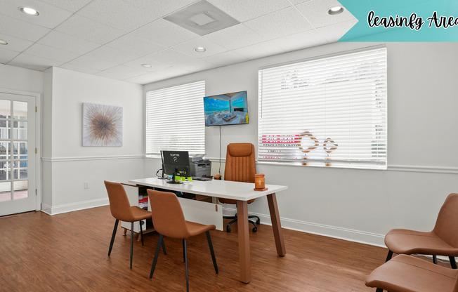 2 beds, 1 bath, 884 sqft, $1,420, Unit J113