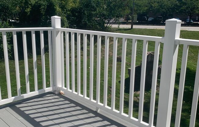 3 beds, 1 bath, 960 sqft, $1,200, Unit 124