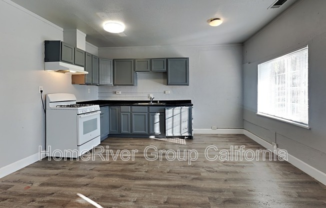 6340 HERMOSA ST