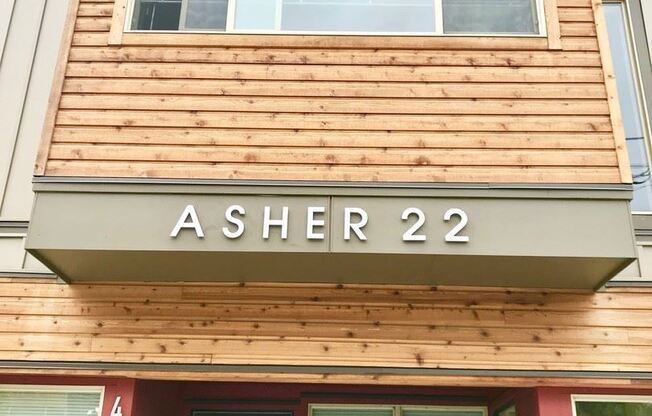 410 NE Dekum St.