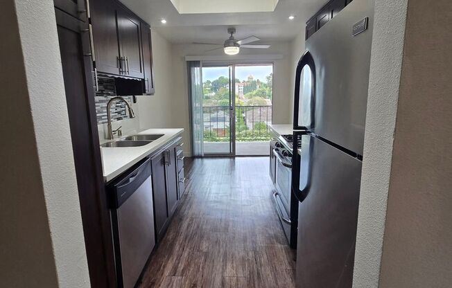 1 bed, 1 bath, 700 sqft, $2,195, Unit 315