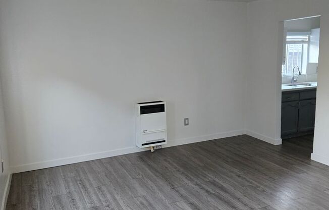 Studio, 1 bath, $1,300, Unit 07