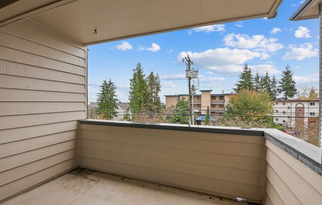 1 bed, 1 bath, 570 sqft, $1,650, Unit 1-110