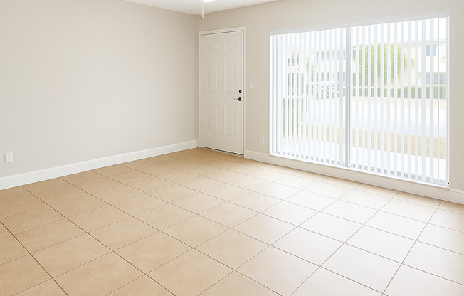 1 bed, 1 bath, 587 sqft, $1,725, Unit 102