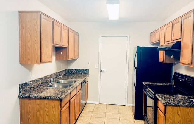 Updated 2 Bed/2 Bath Condo at Baseline Rd and 35th St