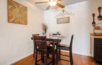 dining area in Florissant apartment