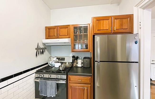 229 NEWBURY ST