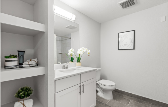 1 bed, 1 bath, 713 sqft, $1,700, Unit 111