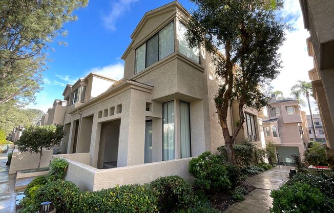 4343 NOBEL DR