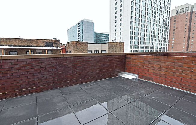 2 beds, 2 baths, 1,014 sqft, $4,100, Unit 3833-311