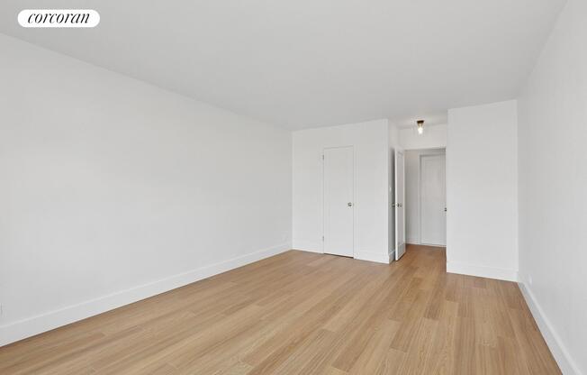 1 bed, 1 bath, $6,100, Unit 16F