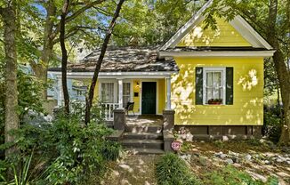 Live Close to NoDa, Uptown & More