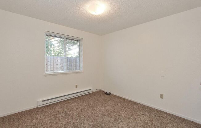 2941-2943 W. Madison Ave