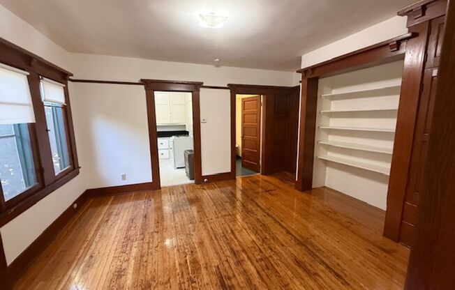 1400  Fremont