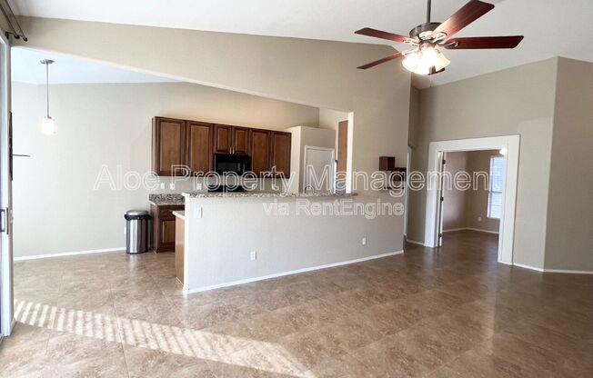 721 E JASPER DR