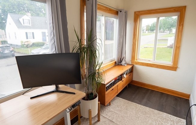 2 beds, 1 bath, 1,250 sqft, $2,900, Unit 1