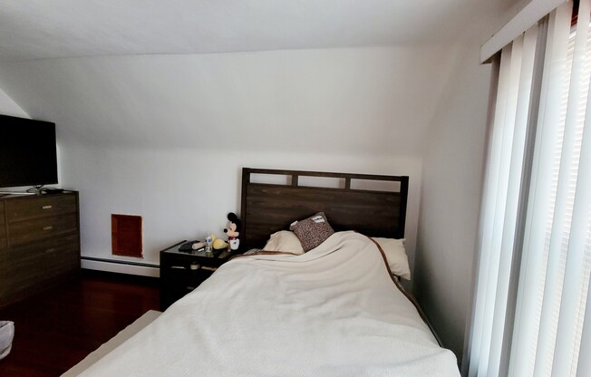 114 FELLSWAY W