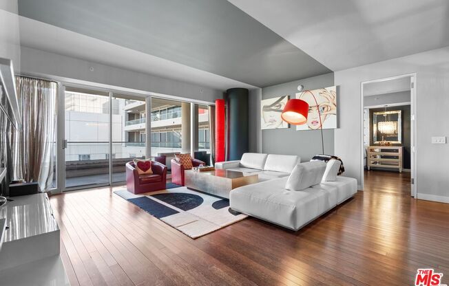 2 beds, 3 baths, 1,830 sqft, $6,500, Unit 12B