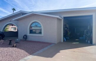 Charming One Bedroom House in Mesa Community