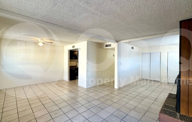 2662 N 43rd Ave # 16A