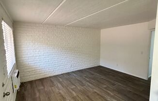 2 beds, 1 bath, 615 sqft, $1,225, Unit 207B