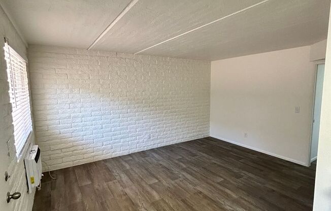2 beds, 1 bath, 615 sqft, $1,225, Unit 207B