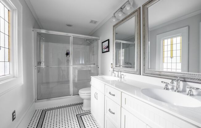 3 beds, 2 baths, $3,500