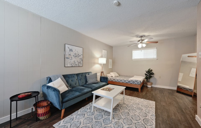 Studio, 1 bath, 400 sqft, $1,075