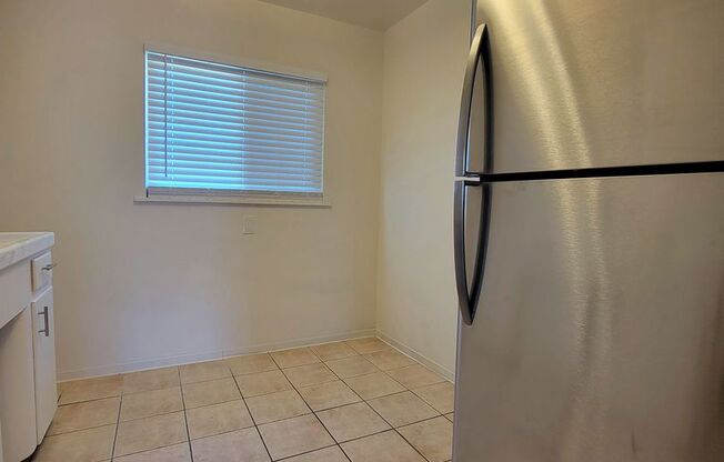 Studio, 1 bath, 550 sqft, $2,195