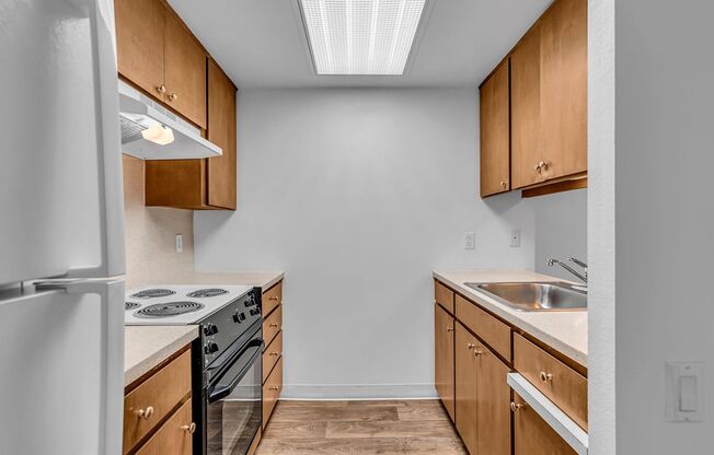 1 bed, 1 bath, 734 sqft, $1,450, Unit 821