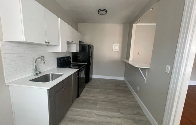 1 bed, 1 bath, 700 sqft, $1,150, Unit 308