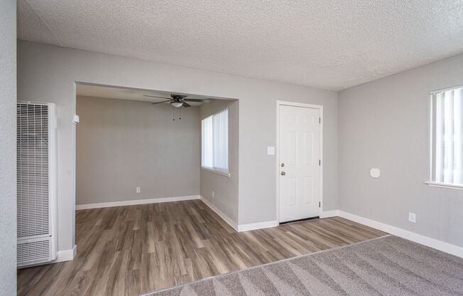 2 beds, 1 bath, 880 sqft, $1,450, Unit 96-4