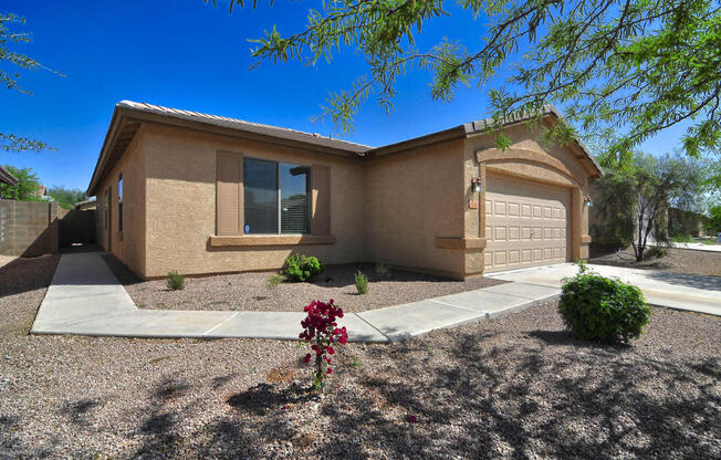 Great-room floor plan with 4 bedrooms PLUS den