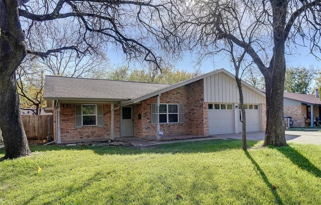 213 W DORRIS DR