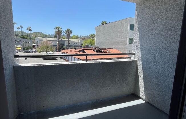 1 bed, 1 bath, 550 sqft, $1,848, Unit 109