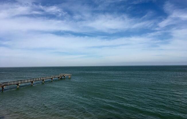 DISCOVER THE FISHING PIER