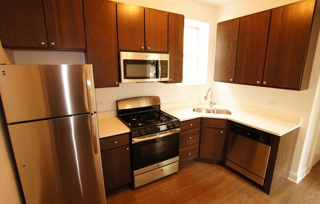 2814 Troy LLC