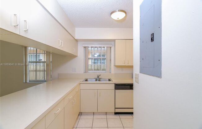 3373 SW 28th Terrace 3373, Miami, FL 33133
