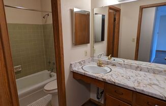 South River Apartments (1005)