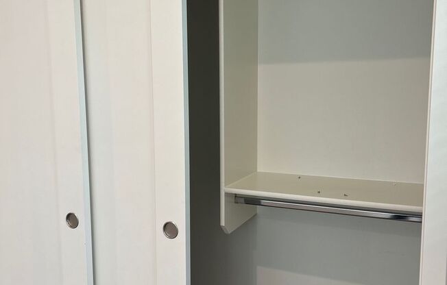 2 beds, 2.5 baths, 1,349 sqft, $4,700, Unit 123