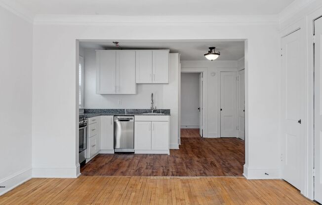 1 bed, 1 bath, 550 sqft, $1,100