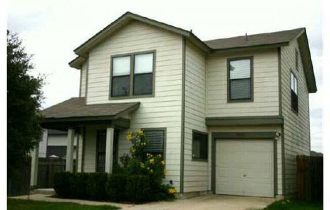 Spacious 4 Bed/2 Bath in Saddlewood Estates