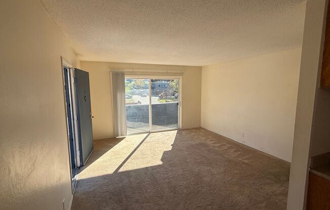 2 beds, 1 bath, 675 sqft, $1,895, Unit 6