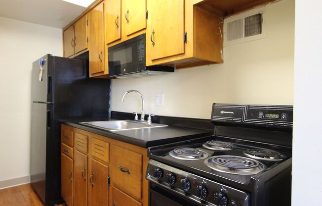 Whitney Avenue Apartments