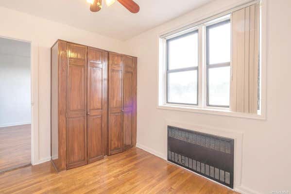 2 beds, 1 bath, 900 sqft, $2,400, Unit 6C